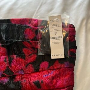 Elegant Black and Pink Crop Top